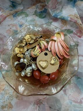Vintage Jewelry in Carnival Glass bowl
